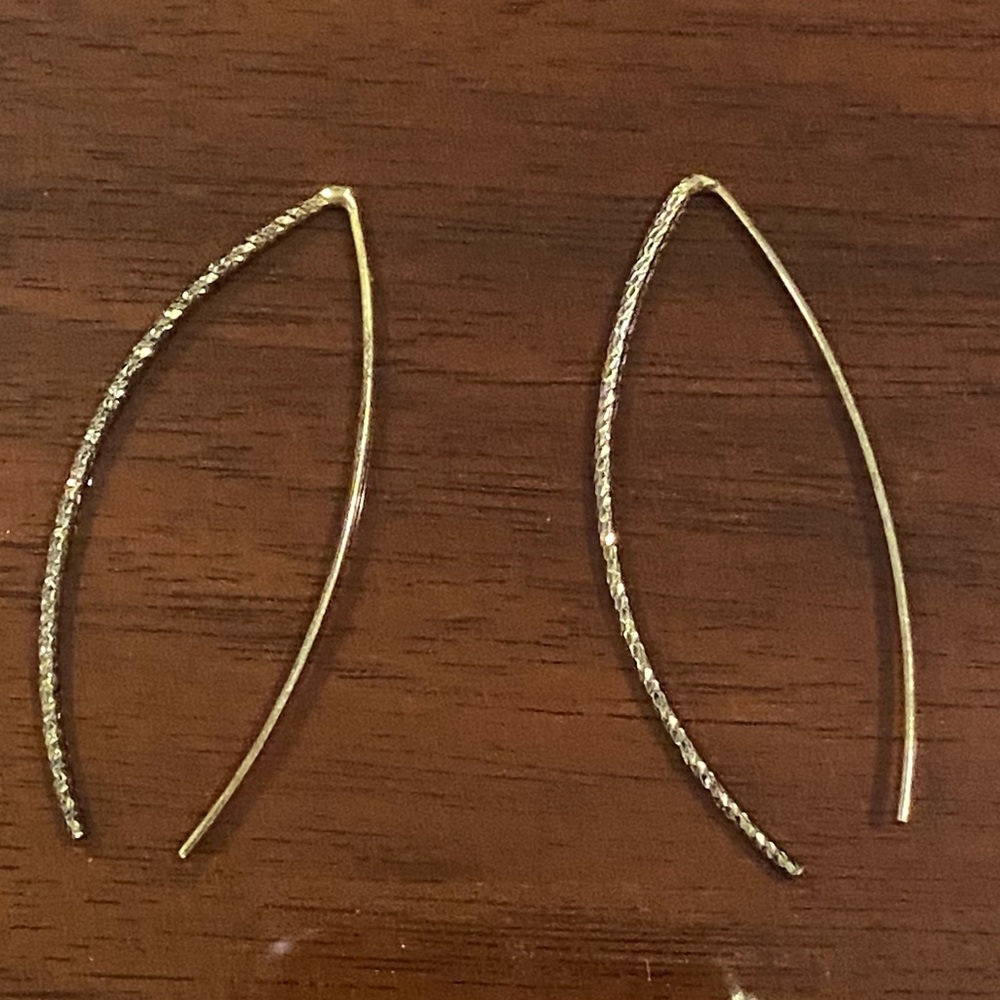 HAND MADE GOLD WISHBONE EARRINGS - Picture 1 of 5